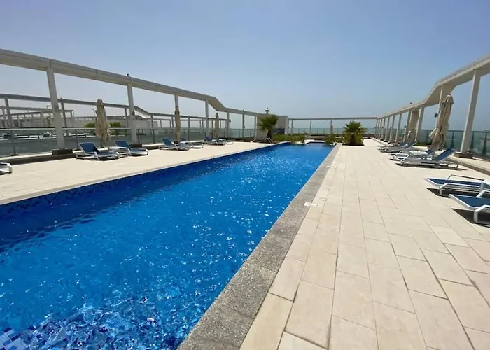 2 Bedroom Incredible Ocean Vew Apartment