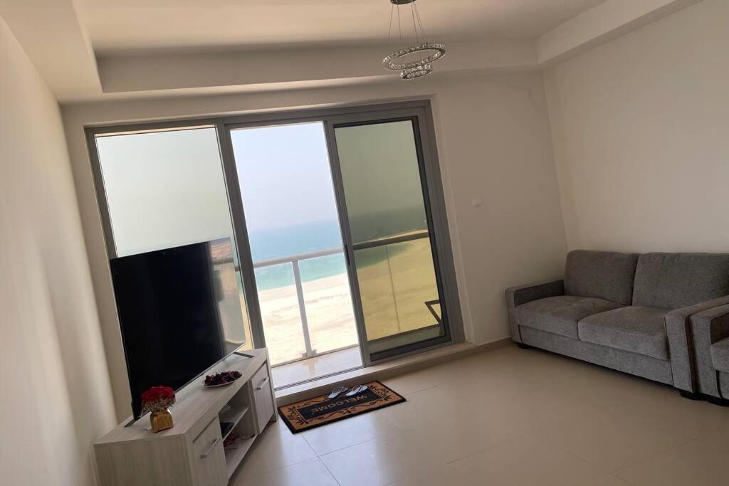 Apartment 2 Bedroom Incredible Ocean Vew Ras al-Khaimah