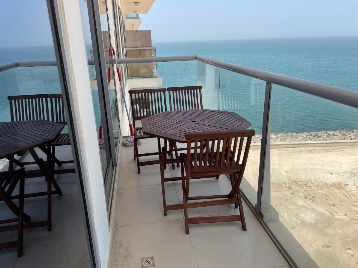 Apartment 2 Bedroom Incredible Ocean Vew Ras al-Khaimah