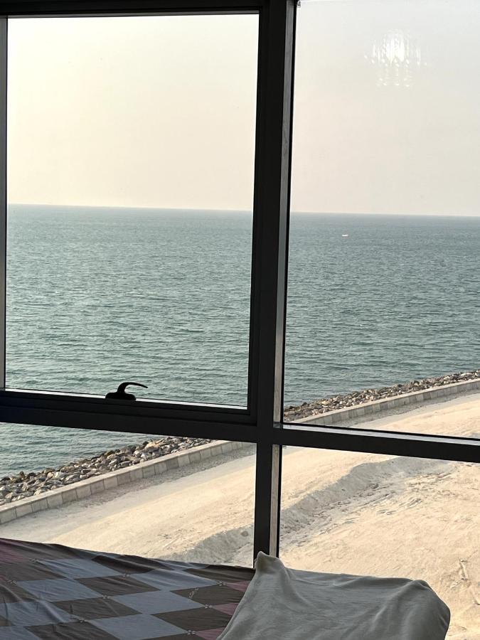 2 Bedroom Incredible Ocean Vew Apartment *