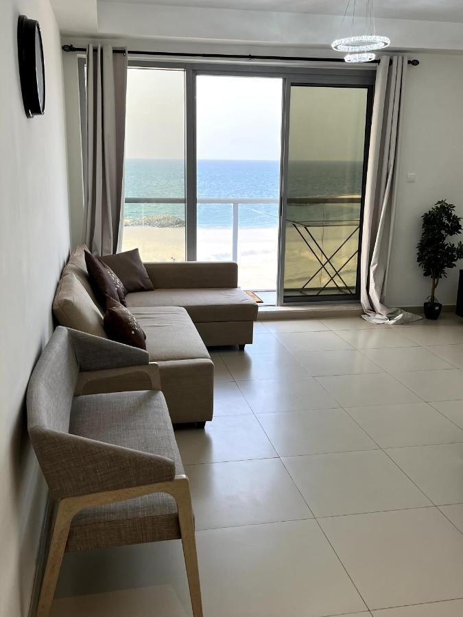 2 Bedroom Incredible Ocean Vew Apartment *