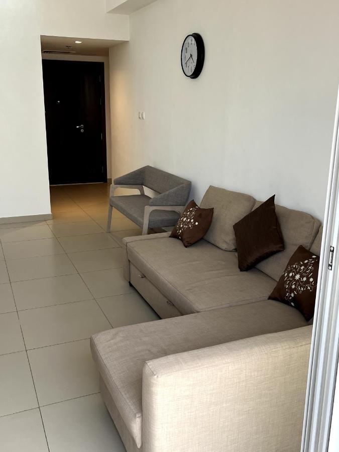 2 Bedroom Incredible Ocean Vew Apartment *