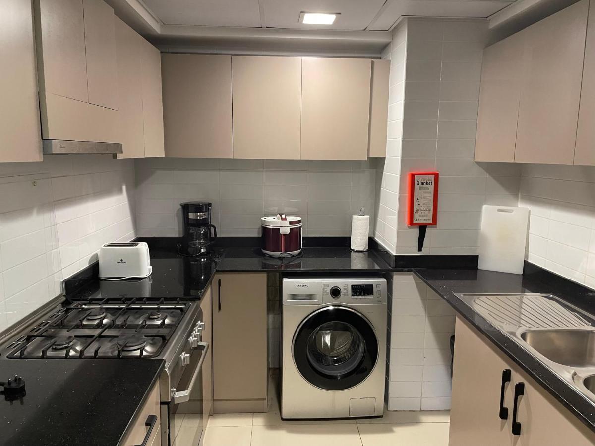 2 Bedroom Incredible Ocean Vew Apartment *